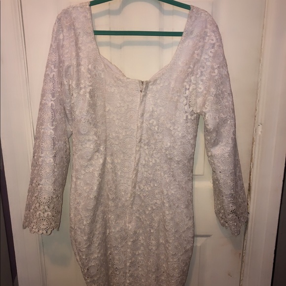 Dress - Picture 3 of 3